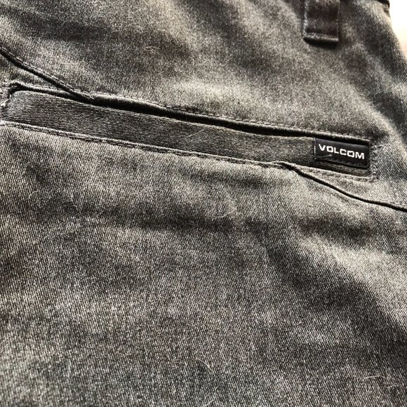 VOLCOM VMONTY STRETCH SHORTS | CHARCOAL HEATHER | Size 31 - Picture 6 of 9